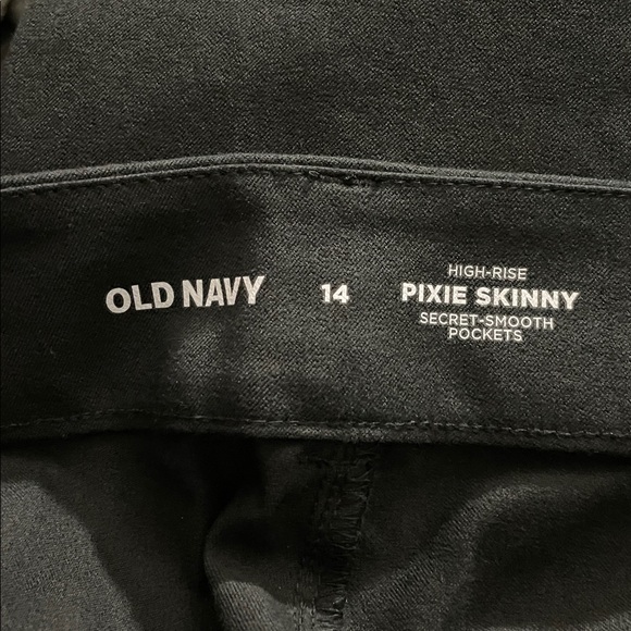 Old Navy Women’s High-Waisted Pixie Skinny Ankle Pants Black 14 Regular Large - Picture 10 of 14
